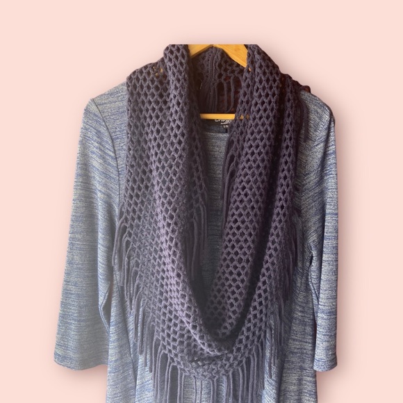 Casual swing dress with scarf - Picture 6 of 8